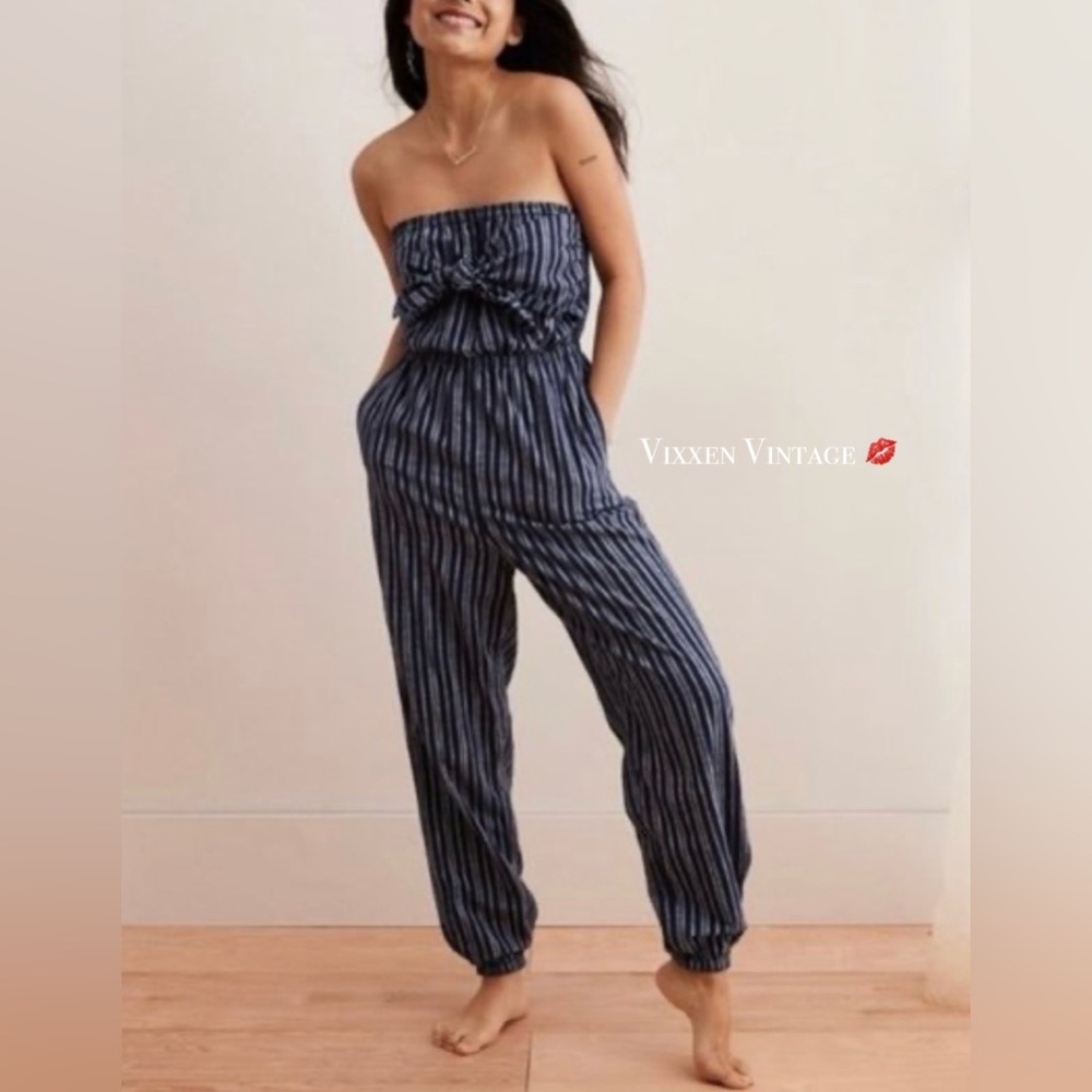 AERIE STRAPLESS TIE FRONT STRIPED JUMPSUIT IN NAVY
